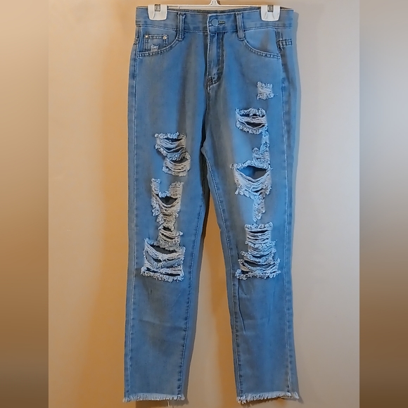 C+D+M Pants - ‼️SOLD‼️***NWT*** HIGH RISE DISTRESSED JEANS